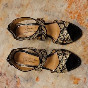 Mark & James by Badgley Mischka Wedge shoes size 6.5M AS NEW